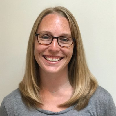 Dr. Laura Schoenherr